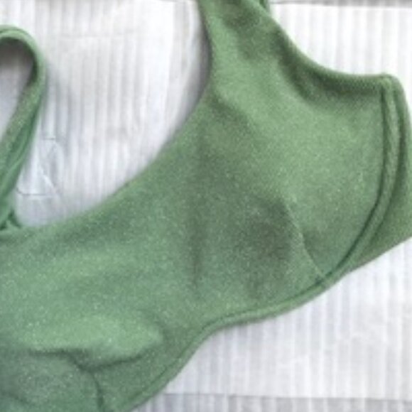 PINK VICTORIA'S SECRET BIKINI TOP - Picture 3 of 3